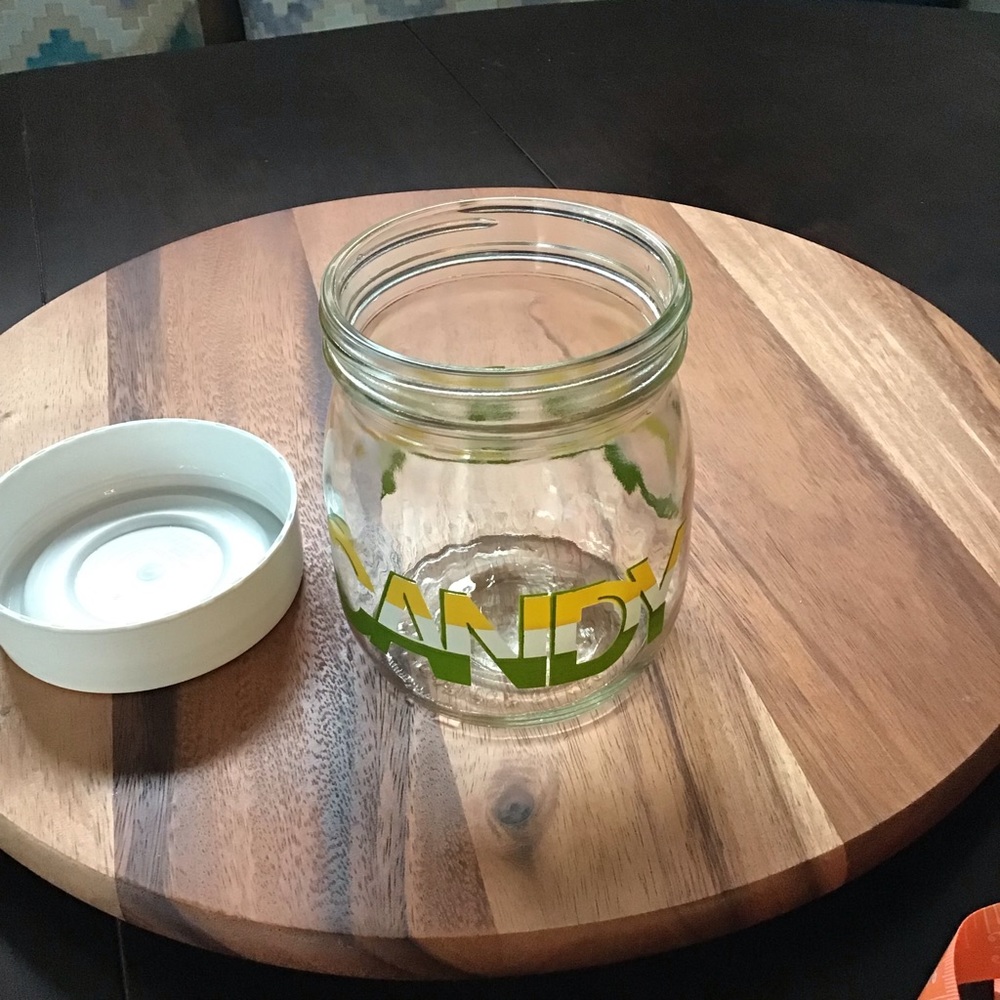 Carlton Glass vintage candy jar. EUC. - Picture 4 of 8